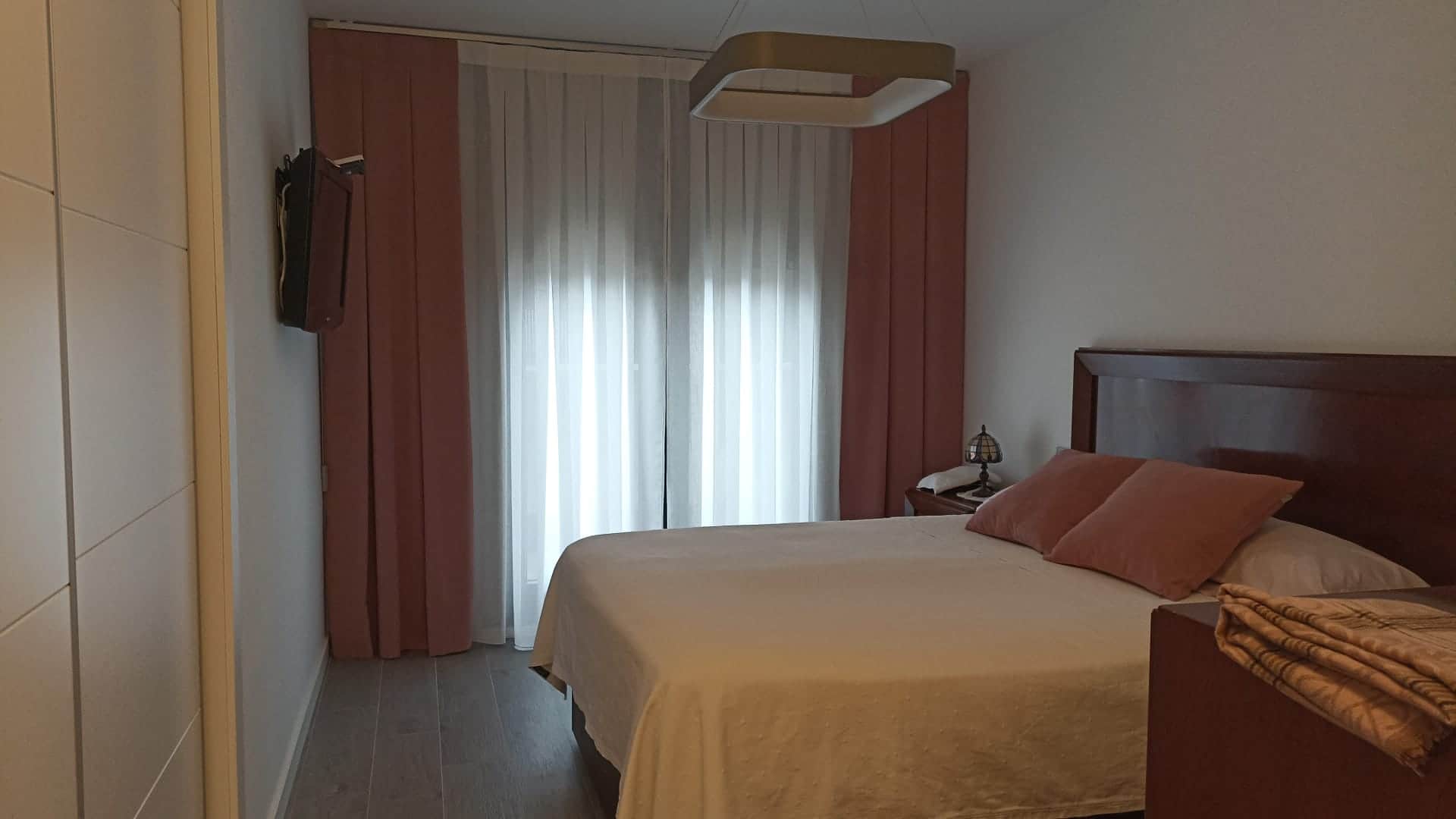 Cortinas y estores