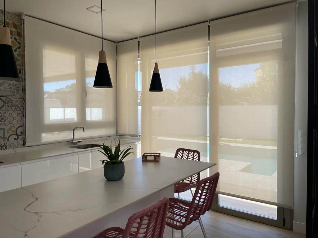 Cortinas y estores